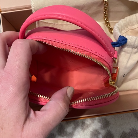 Louis Vuitton Pop My Heart bag- Valentine’s Day 2023 drop - Picture 5 of 8